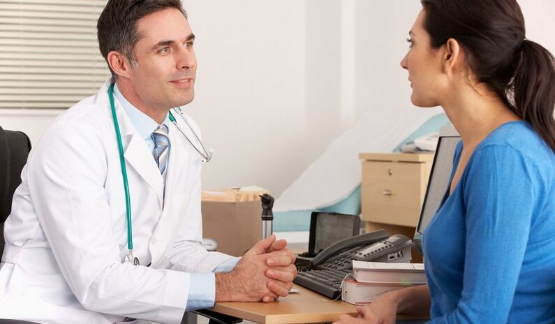 Consulte a un médico por hongos en las uñas.